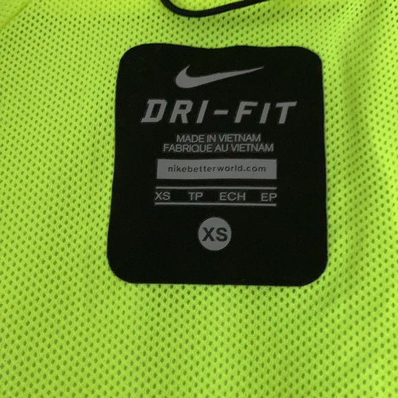 Nike Reflective running jacket W XSmall - Picture 4 of 5